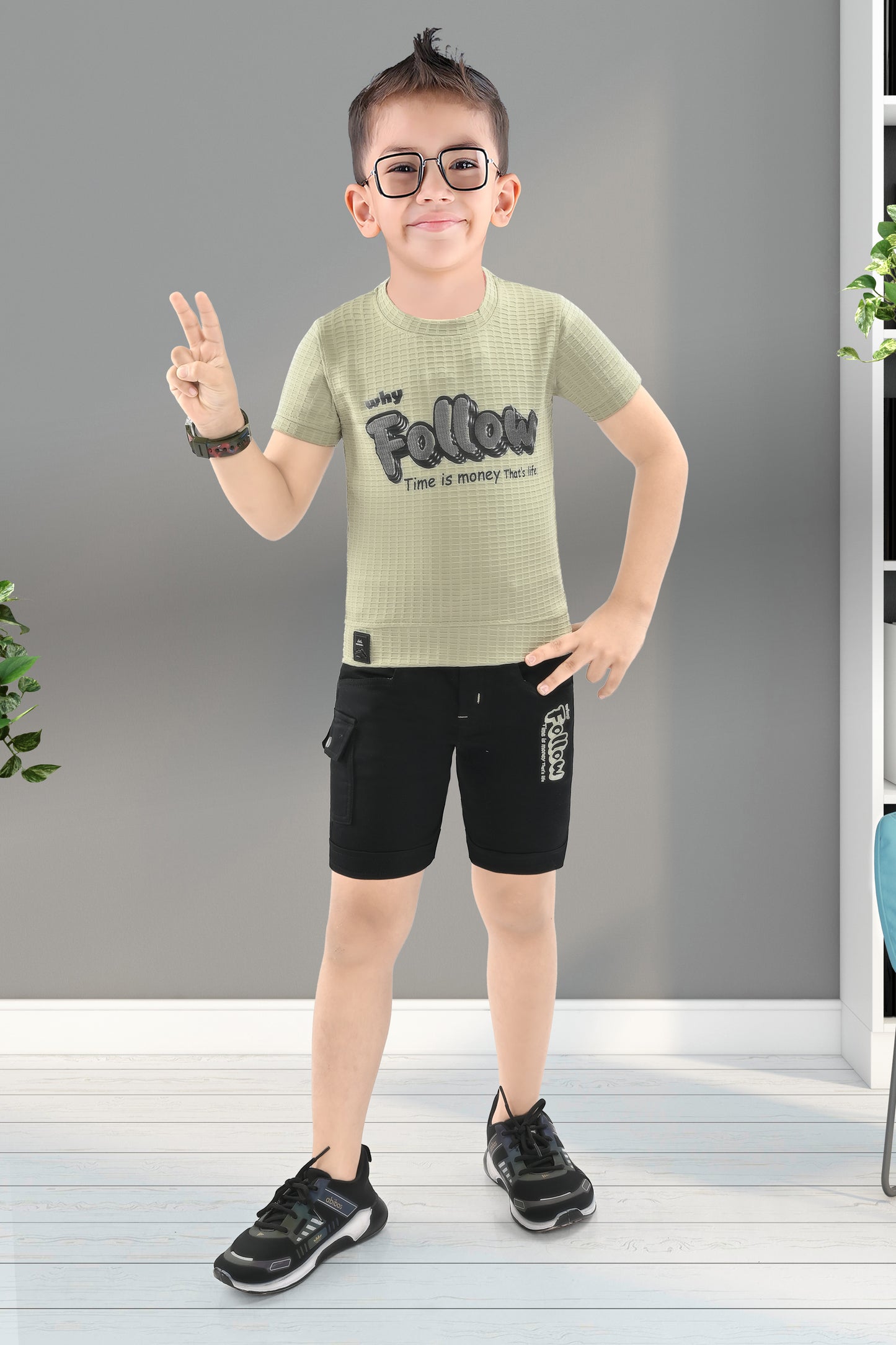 CHECK DESIGN FABRIC T SHIRT WITH SUPER COMFORT PANT